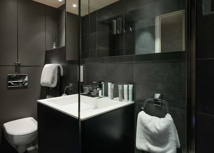 De Standing 4 Pers - 1850 - Pied Des Pistes - Fr-1-631-175 * Courchevel